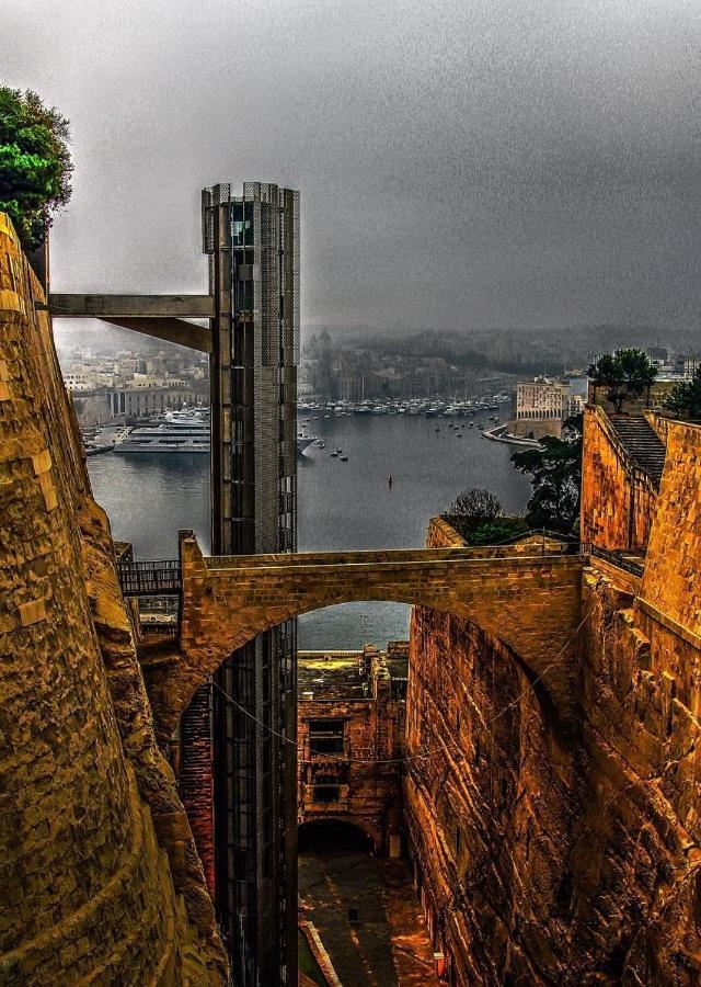Mcc Suites Valletta Exterior foto